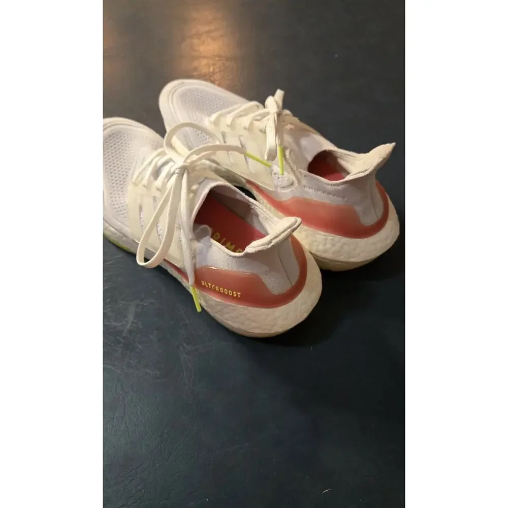 Adidas UltraBoost 21 Running Shoes Women’s Size 10 White And Pink